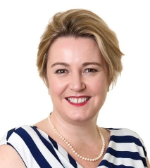 Giselle Bates